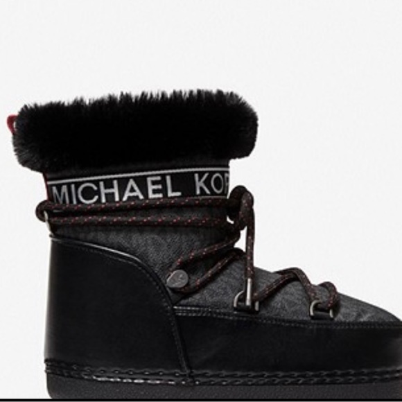 Michael Kors Zelda Logo Snow Boots - Picture 2 of 10